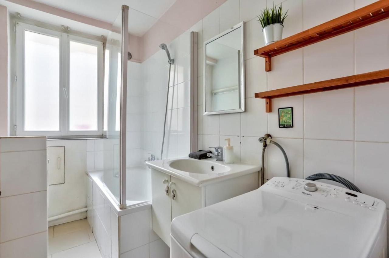 Appartement Quartier Pigalle Free Netflix Paris Exterior photo